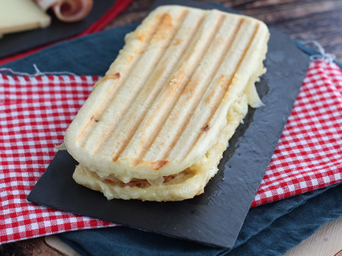 Panini z raclette - zdjęcie 2