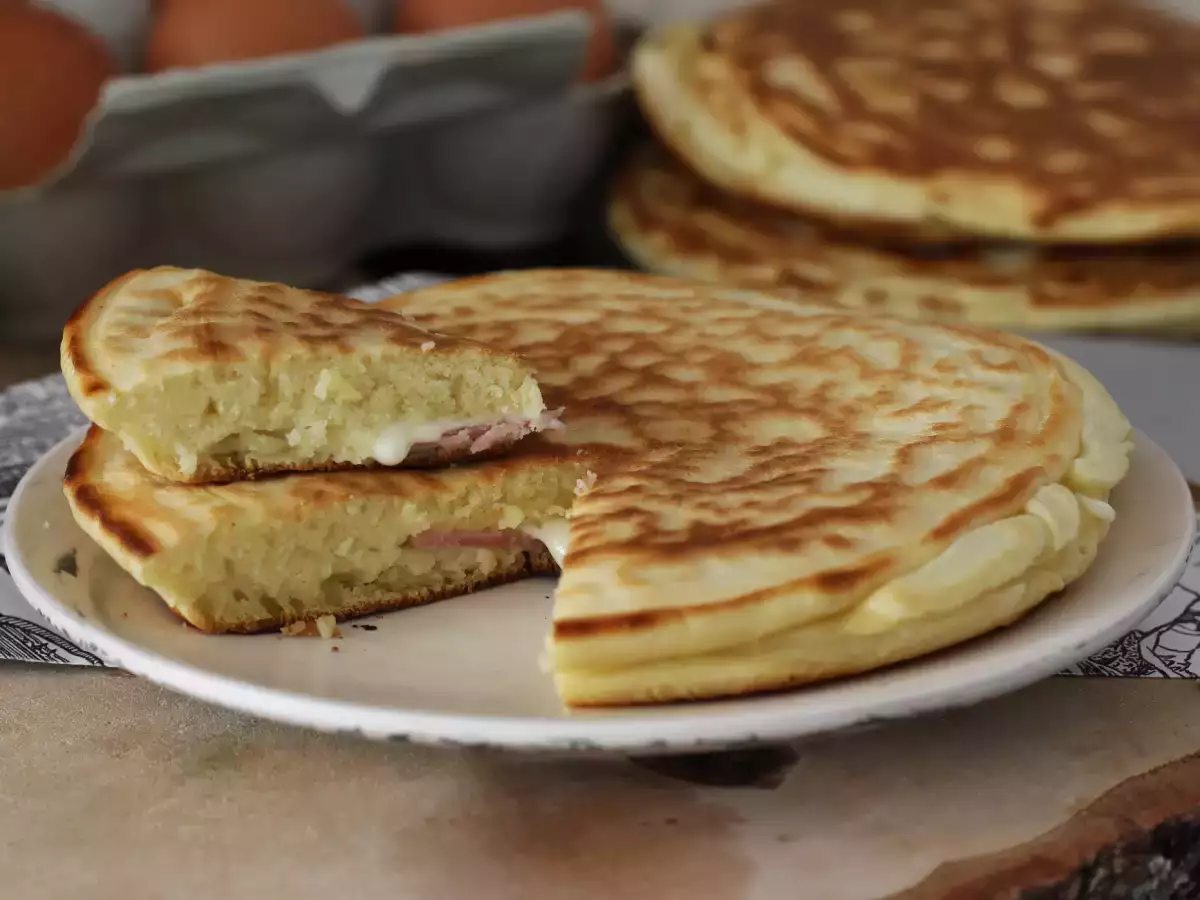 Pankejki croque-monsieur z szynką i serem - zdjęcie 2