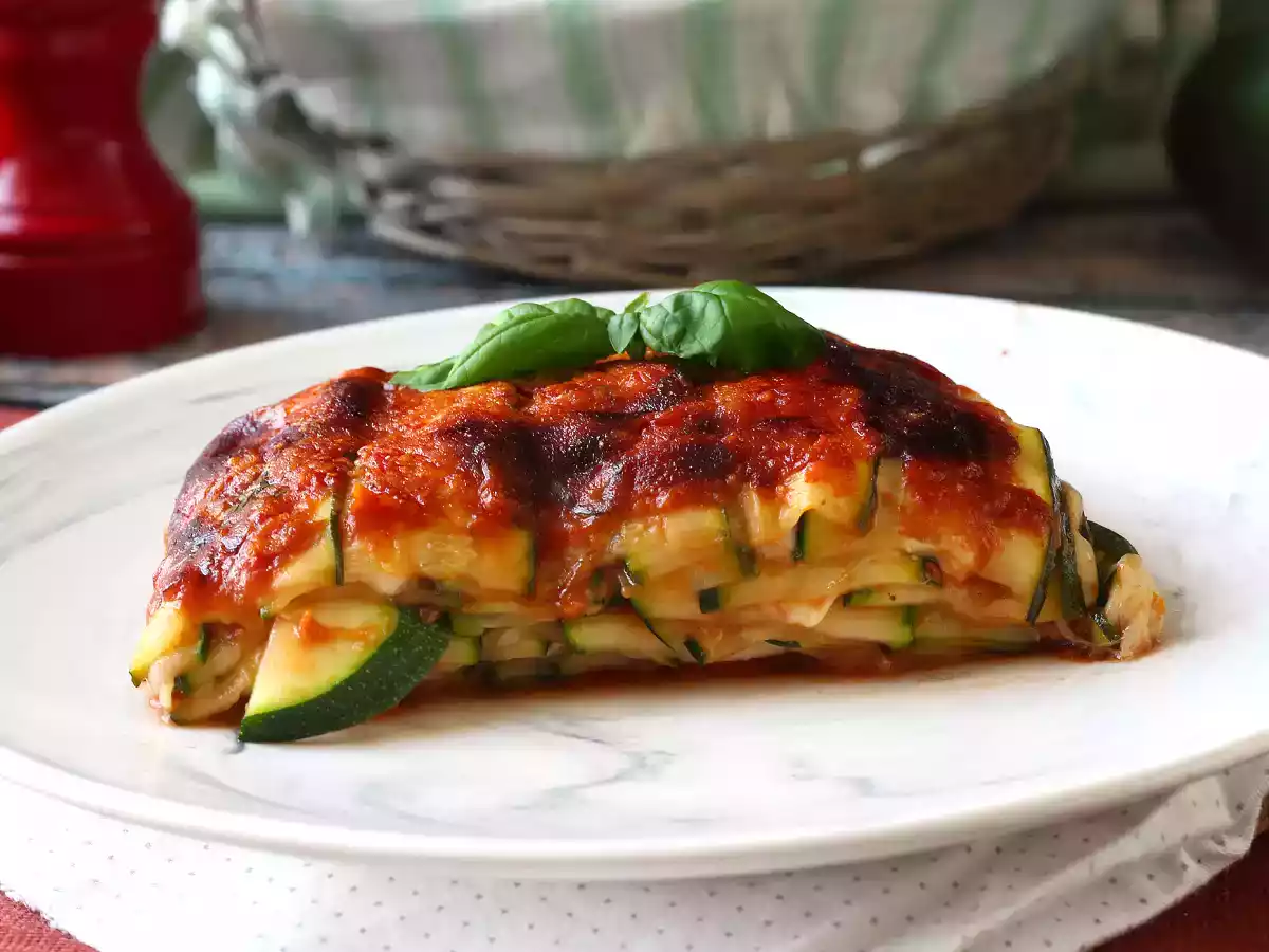 Parmigiana z cukinii we frytkownicy: szybko, lekko i chrupiąco - zdjęcie 3
