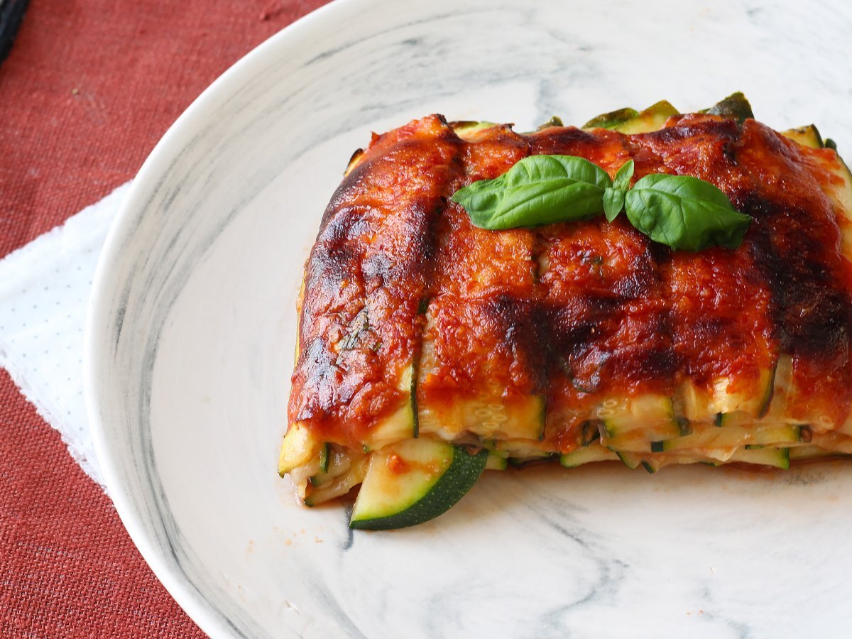 Parmigiana z cukinii we frytkownicy: szybko, lekko i chrupiąco - zdjęcie 5