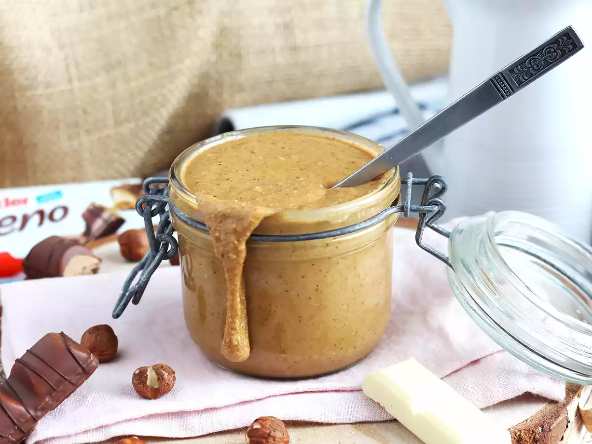 Pasta do smarowania o smaku Kinder Bueno - tylko 2 składniki