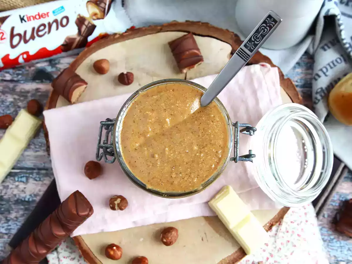 Pasta do smarowania o smaku Kinder Bueno - tylko 2 składniki - zdjęcie 3