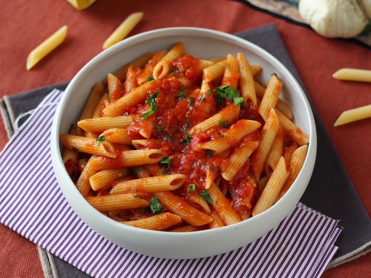 Penne all'arrabbiata: rozgrzewający włoski klasyk! - zdjęcie 2