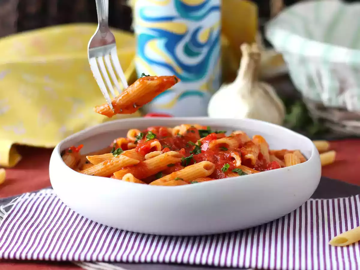 Penne all'arrabbiata: rozgrzewający włoski klasyk! - zdjęcie 5