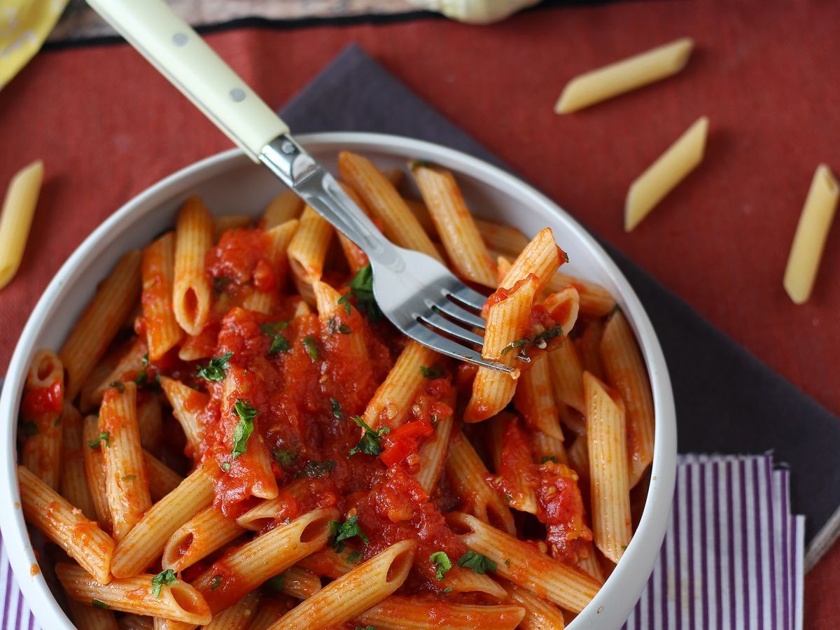 Penne all'arrabbiata: rozgrzewający włoski klasyk! - zdjęcie 6