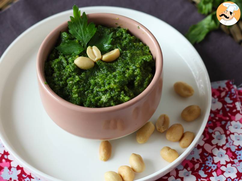 Pesto z pietruszki i orzeszków ziemnych - eksplozja smaków - zdjęcie 2