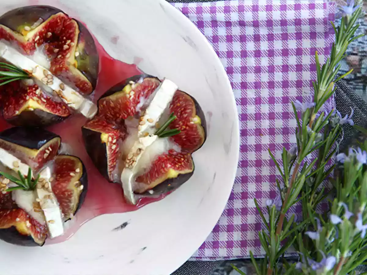 Pieczone figi z miodowym kozim serem - zdjęcie 3