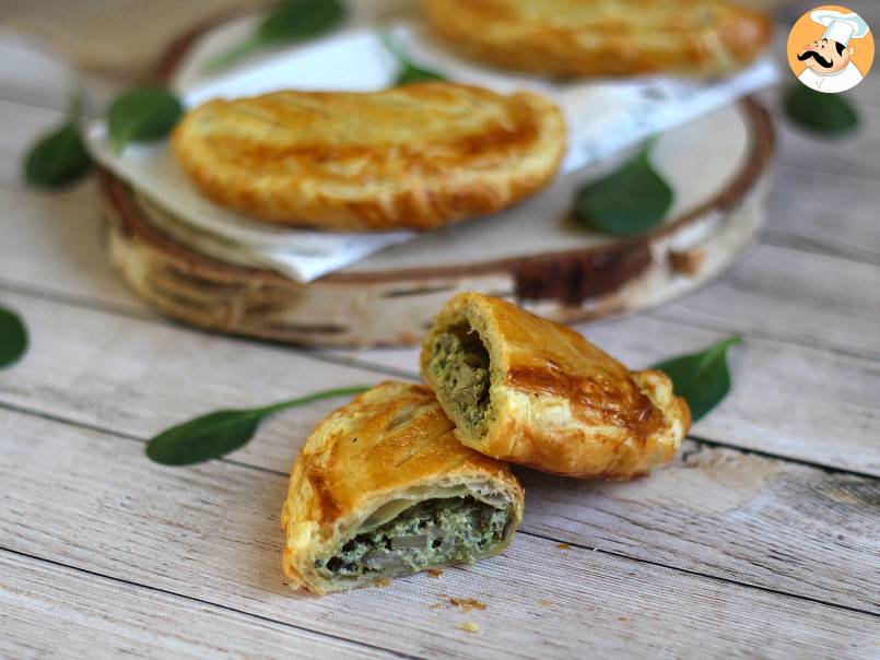 Pierożki nadziewane pieczarkami i szpinakiem - zdjęcie 3