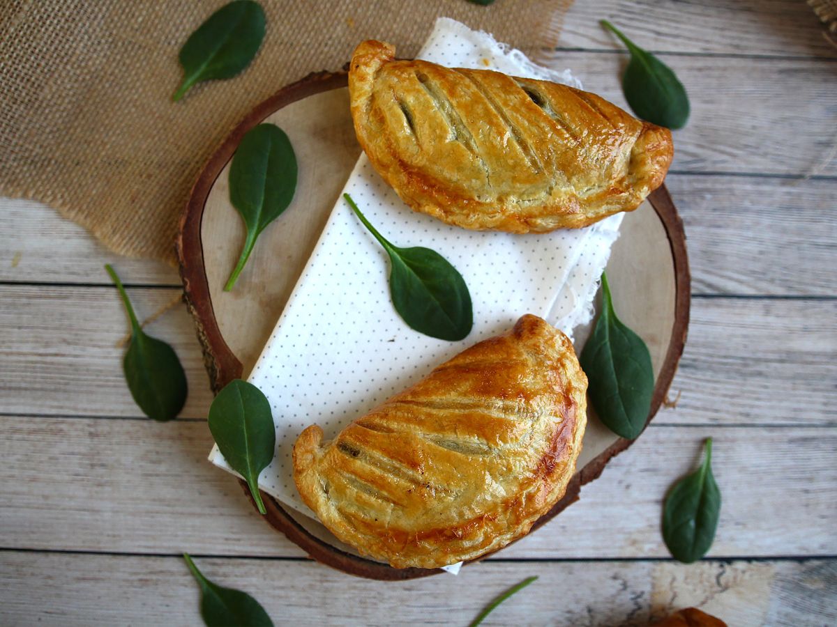 Pierożki nadziewane pieczarkami i szpinakiem - zdjęcie 5