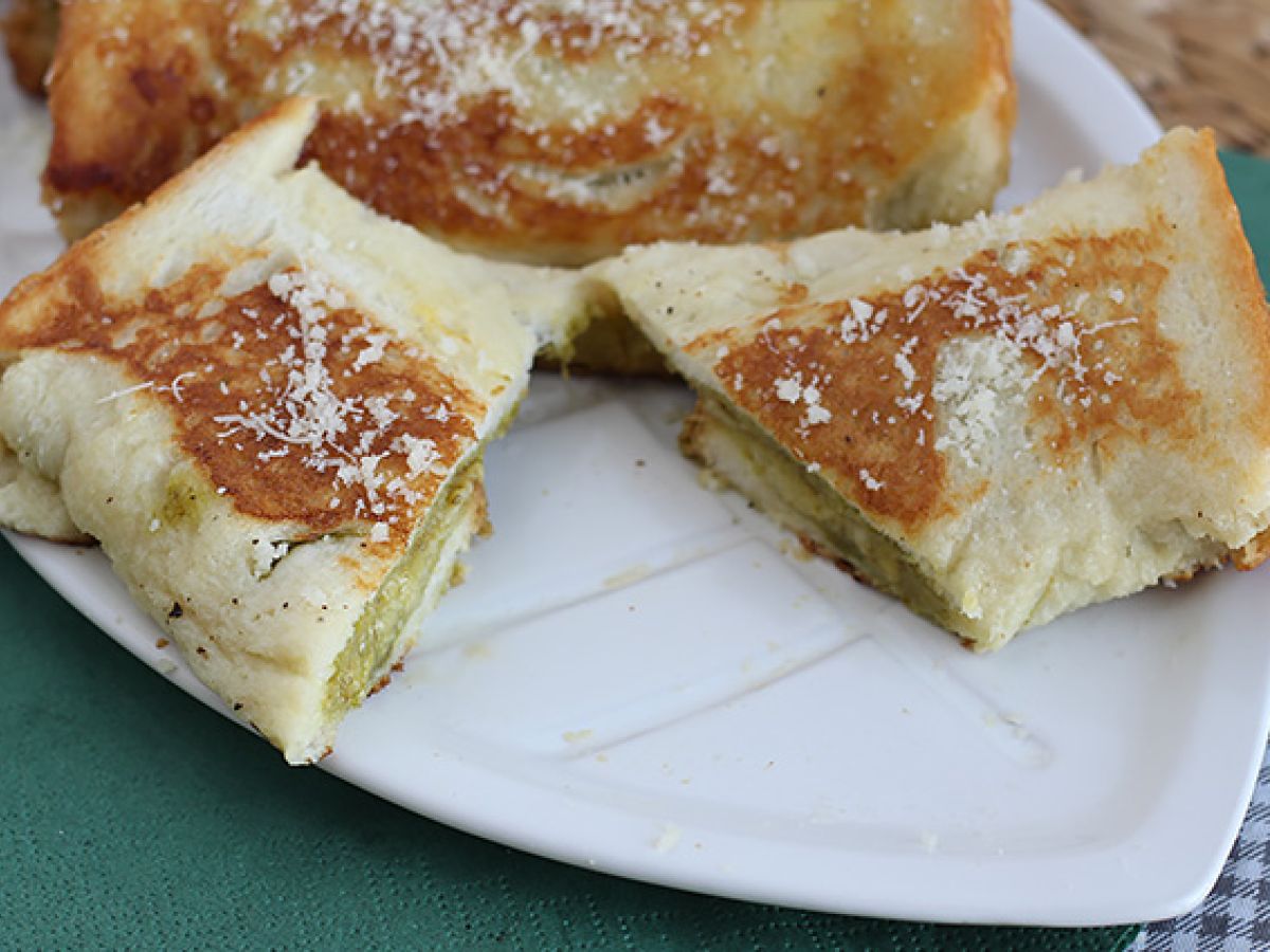 Pikantne tosty francuskie z pesto - zdjęcie 2