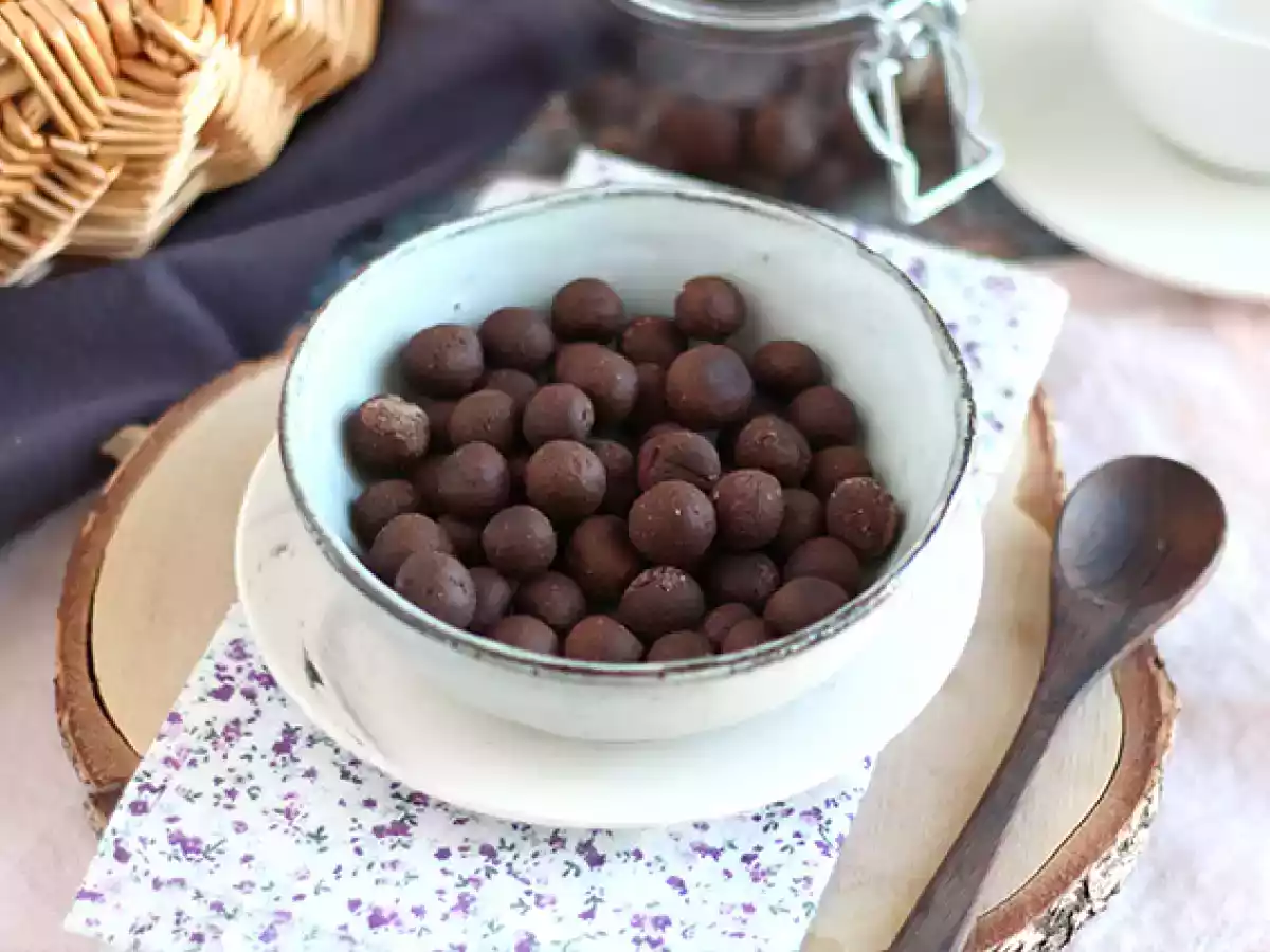 Płatki śniadaniowe z kulkami czekoladowymi typu Nesquik - zdjęcie 6