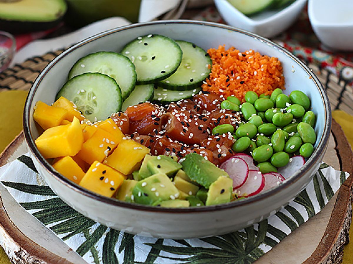 Poké bowl z łososiem - zdjęcie 5