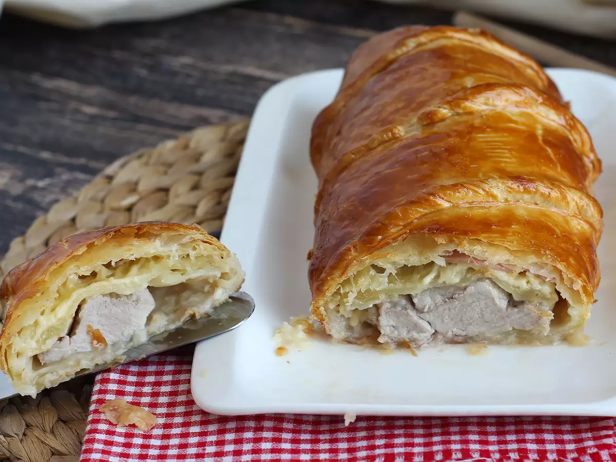 Polędwiczka wieprzowa w cieście francuskim – przepis krok po kroku - zdjęcie 2
