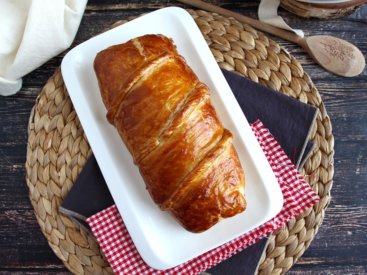 Polędwiczki wieprzowe w cieście francuskim, krok po kroku - zdjęcie 5