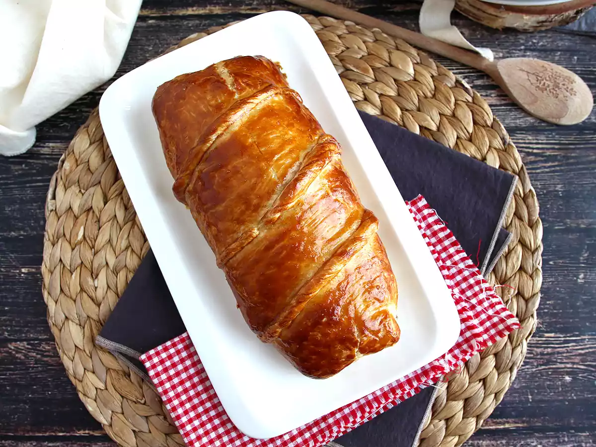 Polędwiczki wieprzowe w cieście francuskim, krok po kroku - zdjęcie 5