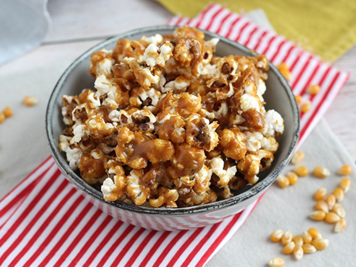Popcorn karmelowy - zdjęcie 2