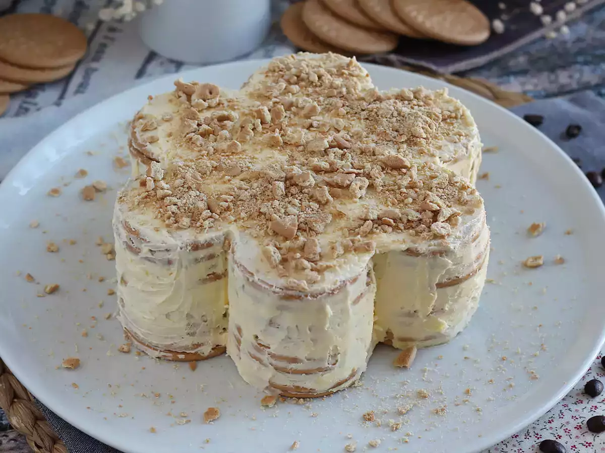 Portugalskie ciasto z herbatników – bolo de bolacha - zdjęcie 4