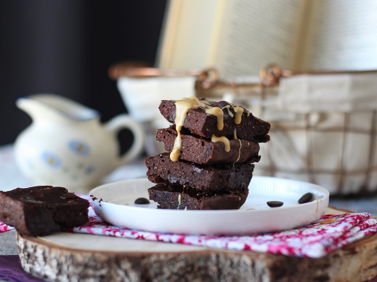 Proteinowe brownie z serwatką, naturalnie bezglutenowe - zdjęcie 3