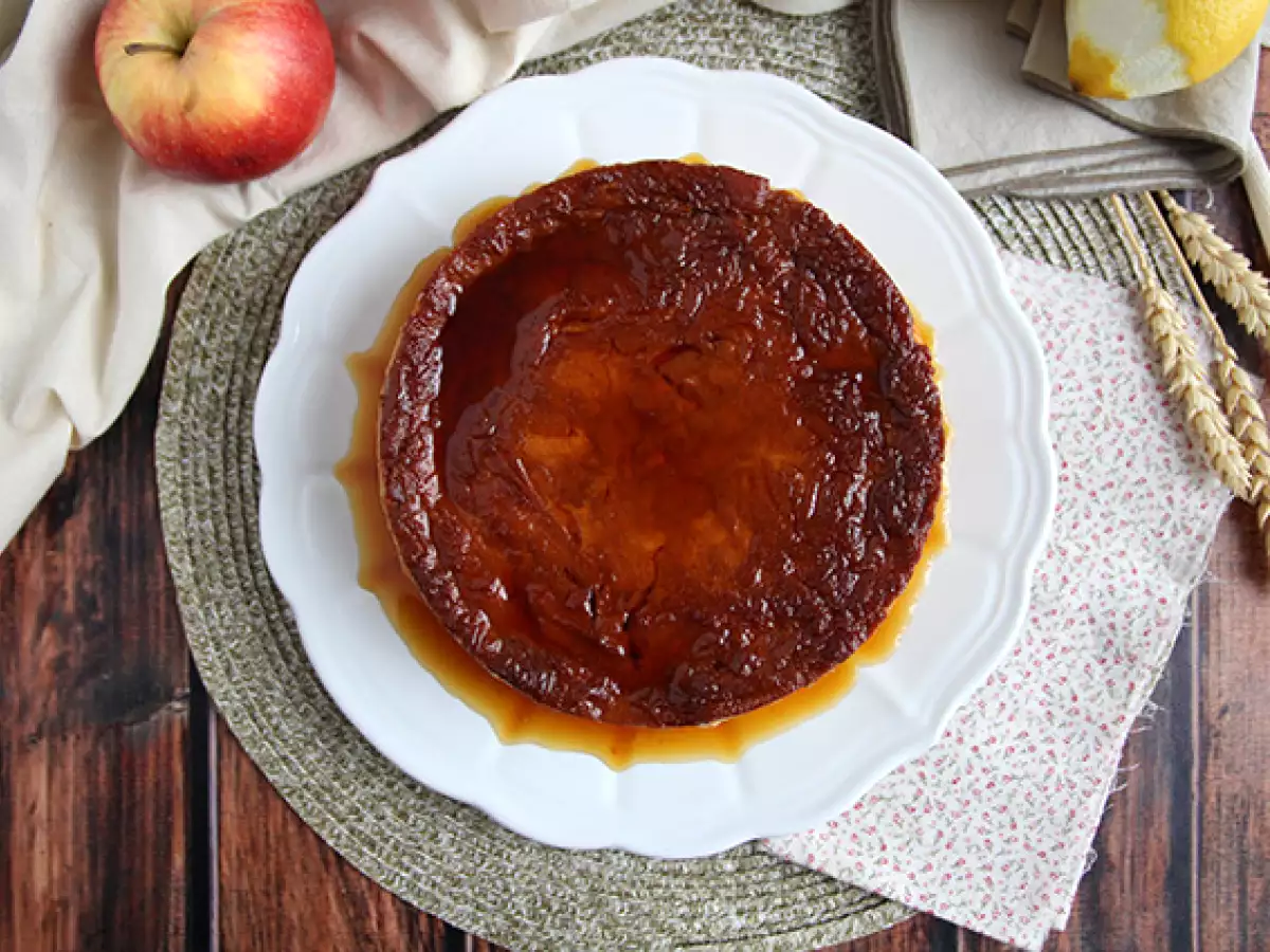 Pudding jabłkowo-karmelowy z croissantami - zdjęcie 5