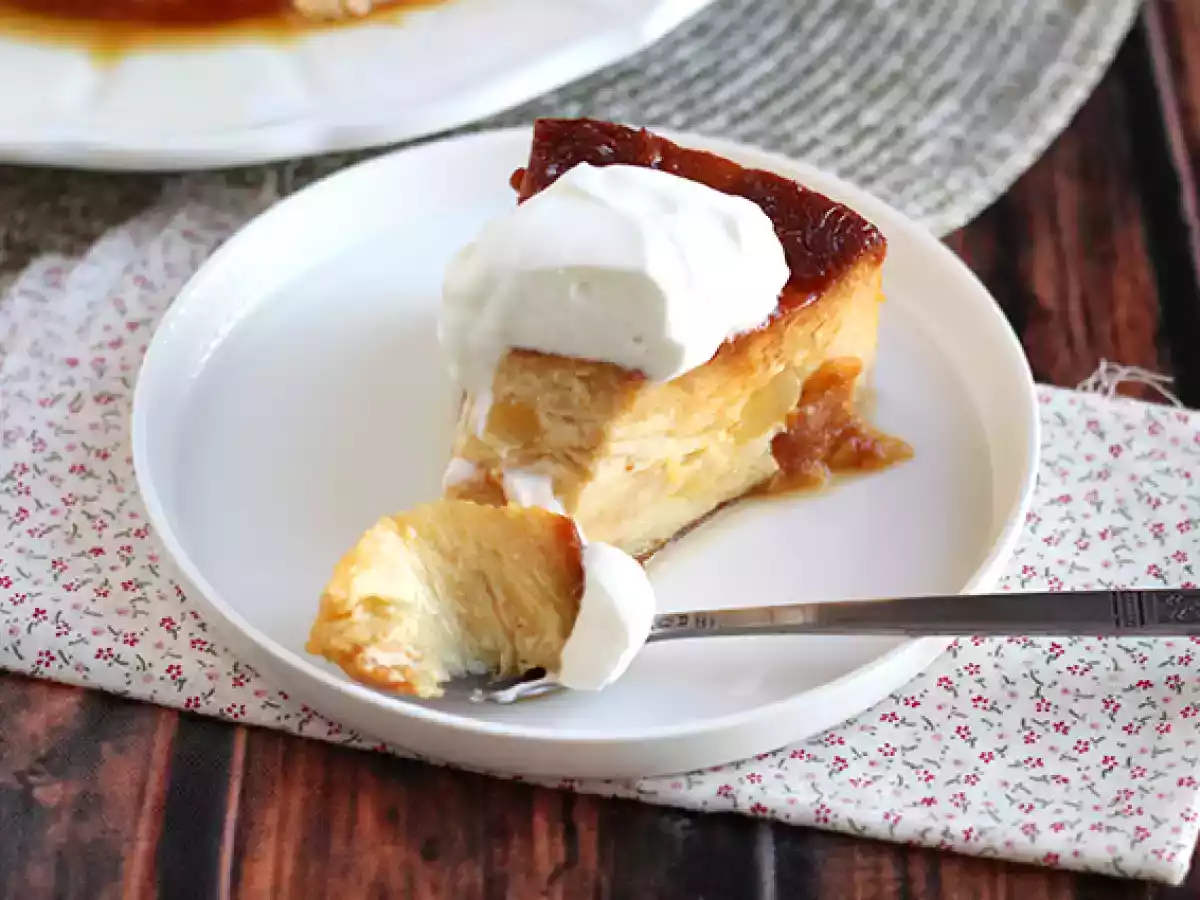 Pudding jabłkowo-karmelowy z rogalikami - zdjęcie 3