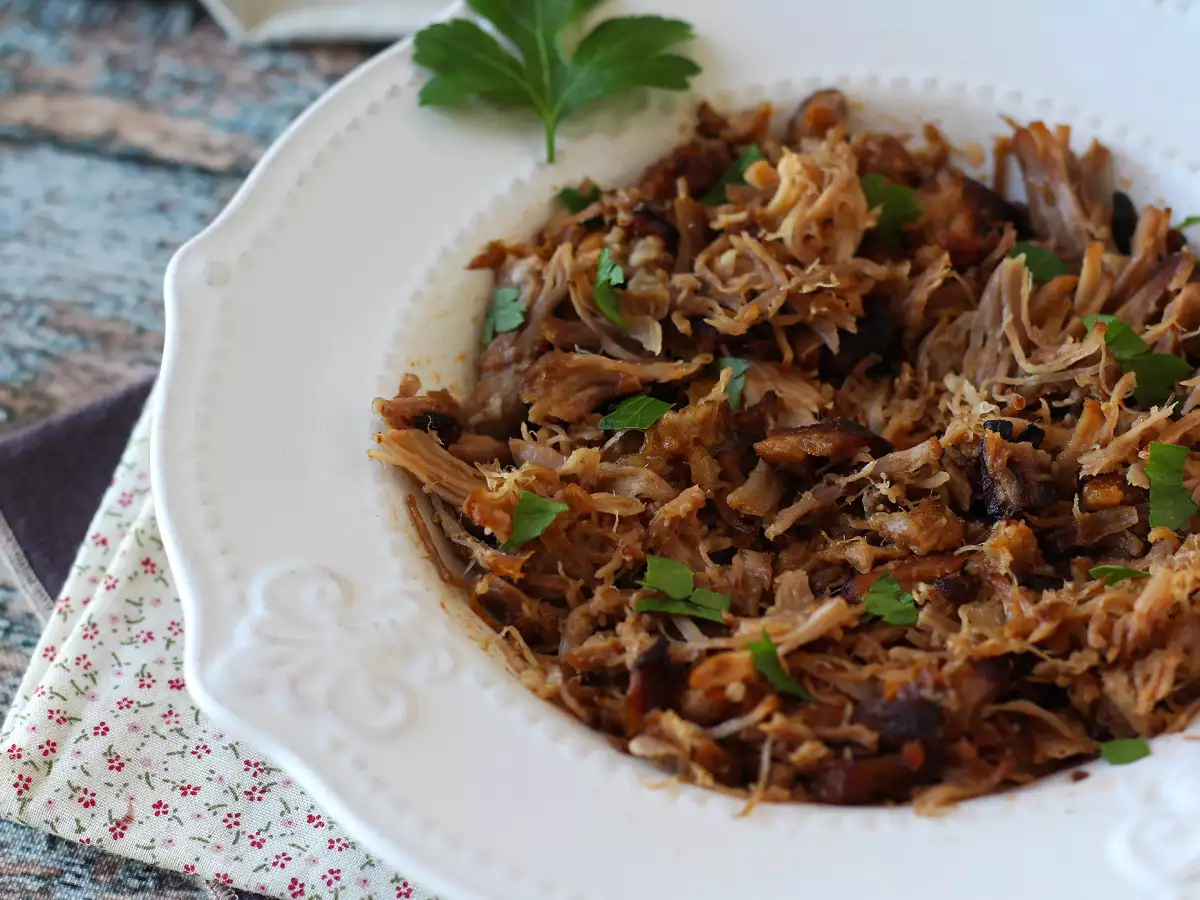 Pulled pork, czyli szarpana wieprzowina z frytkownicy beztłuszczowej - zdjęcie 3