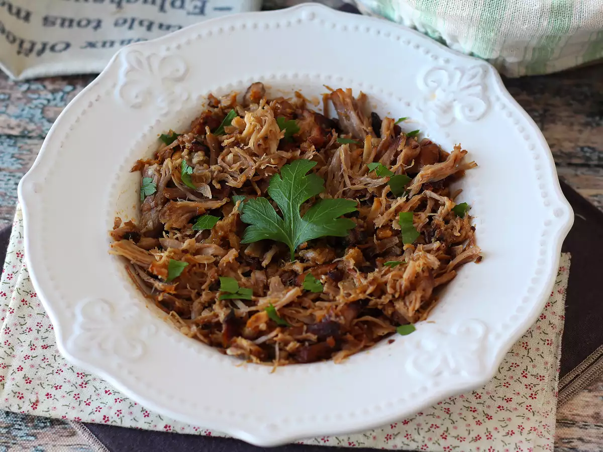 Pulled pork, czyli szarpana wieprzowina z frytkownicy beztłuszczowej - zdjęcie 4