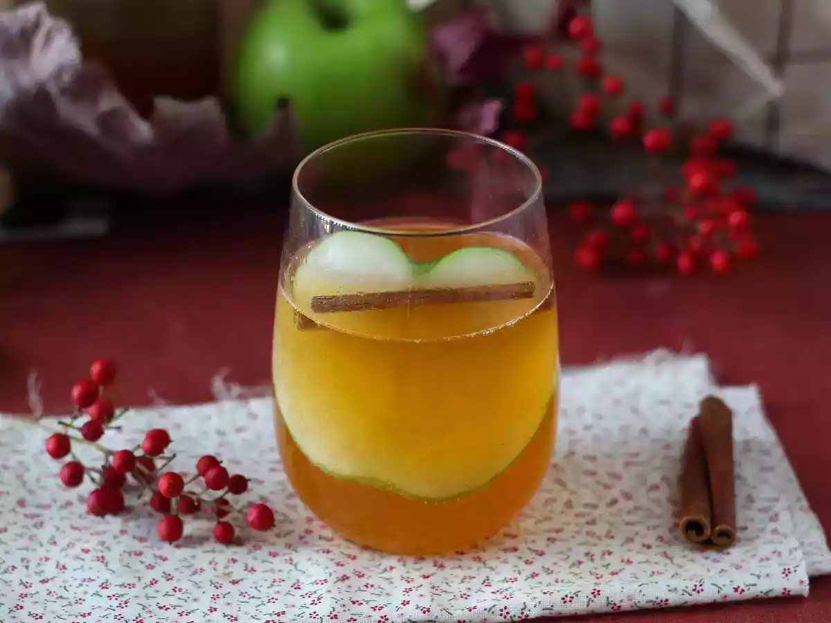 Pumpkin Spritz, pikantny koktajl z syropem dyniowym! - zdjęcie 3