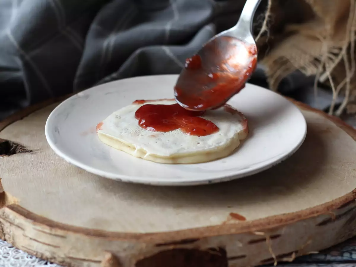 Puszyste wegańskie pancakes z jajkiem lnianym (flax egg) – łatwy przepis bez jajek - zdjęcie 4