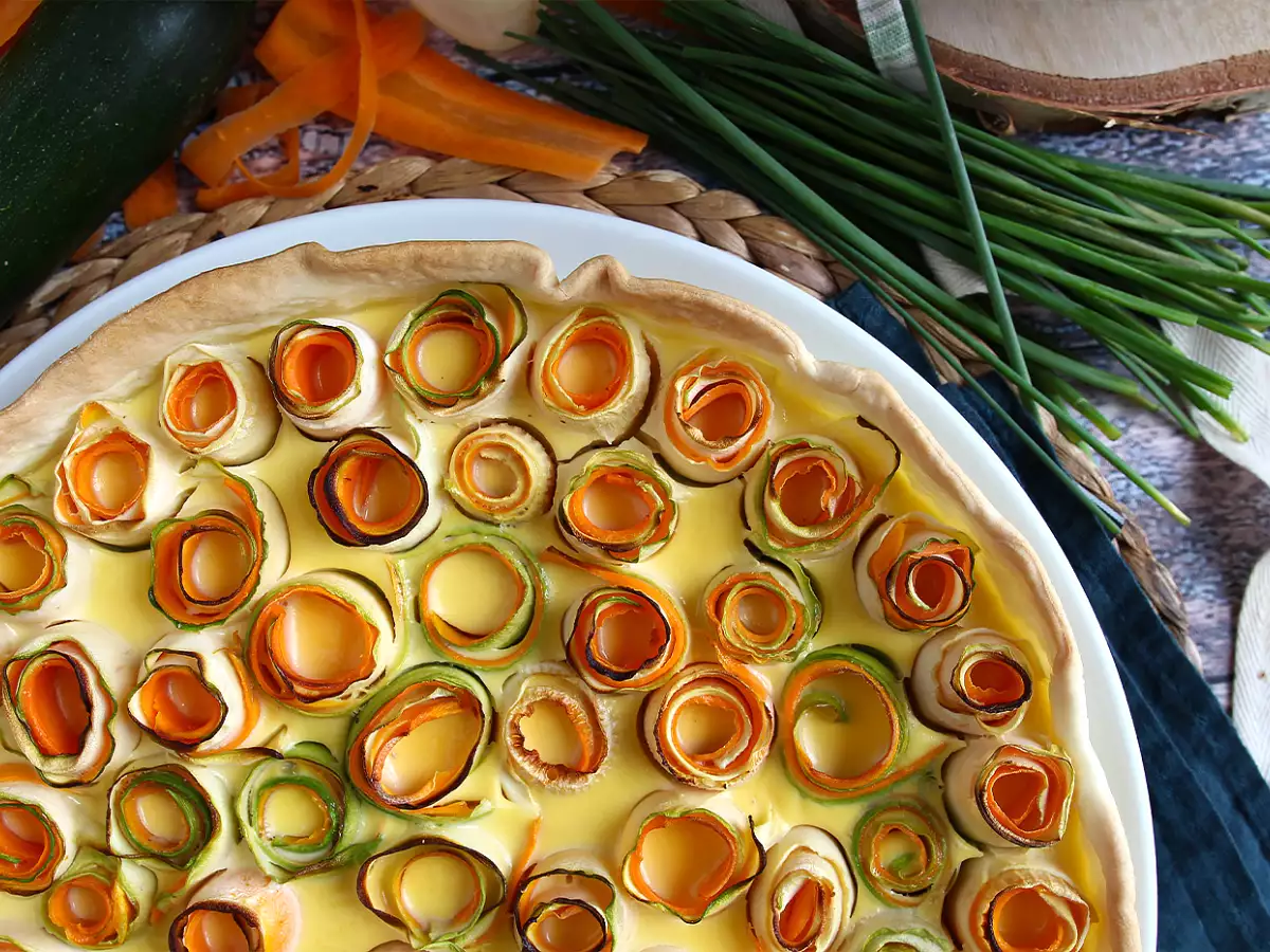 Quiche z różami z cukinii i marchewki - zdjęcie 5