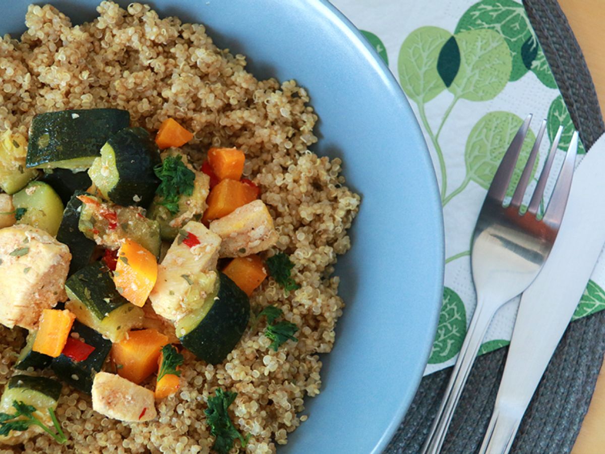 Quinoa z warzywami i kurczakiem - zdjęcie 3