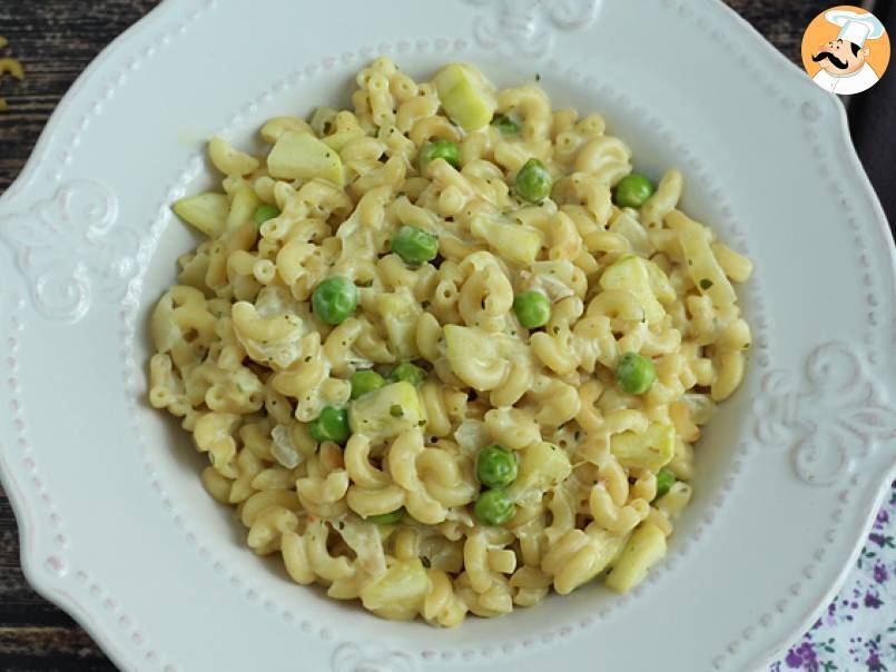 Risotto z coquillettes, groszkiem, cukinią, czosnkiem i serem ziołowym - zdjęcie 4