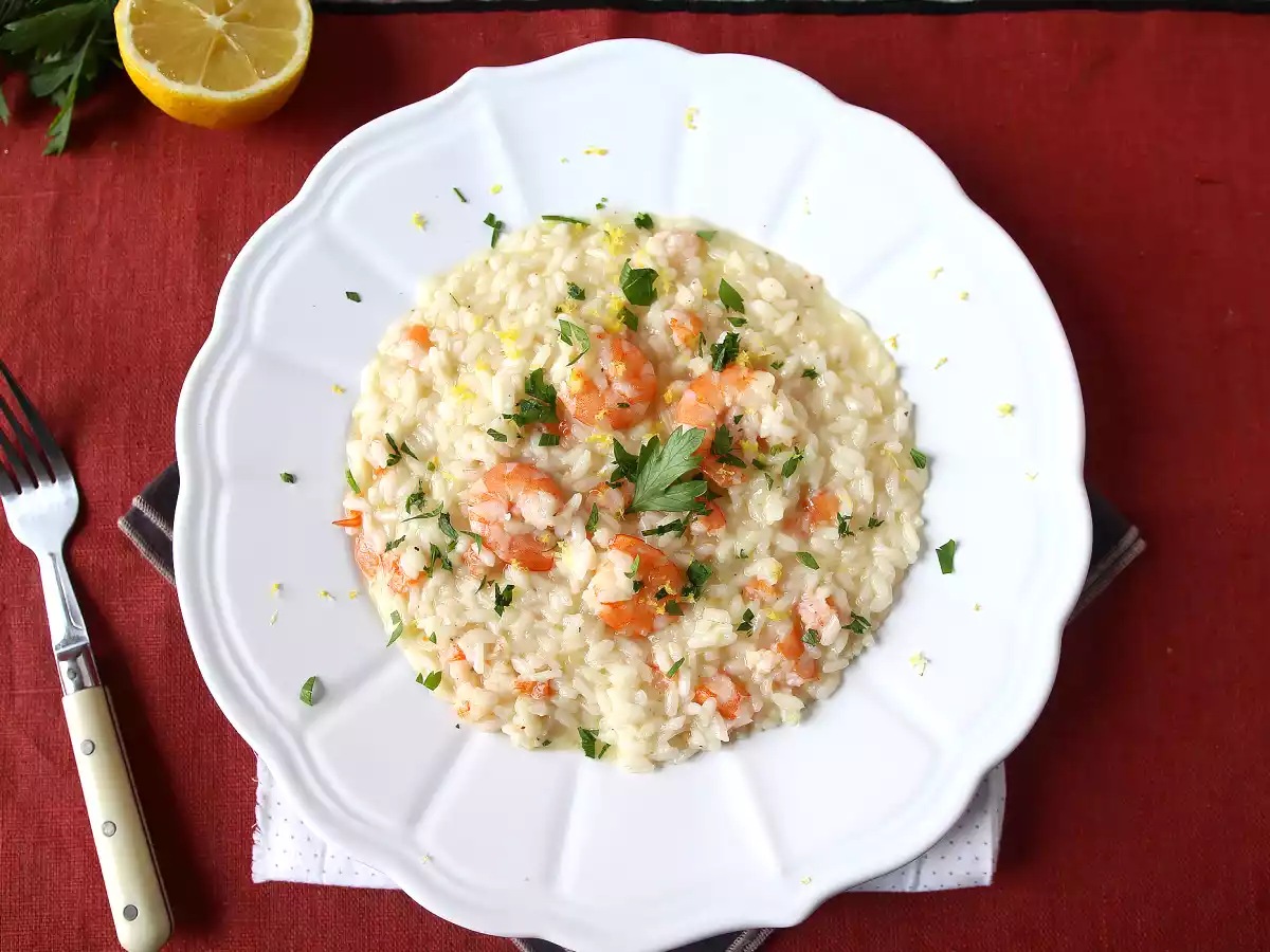 Risotto z krewetkami i cytryną, eleganckie i łatwe pierwsze danie - zdjęcie 3