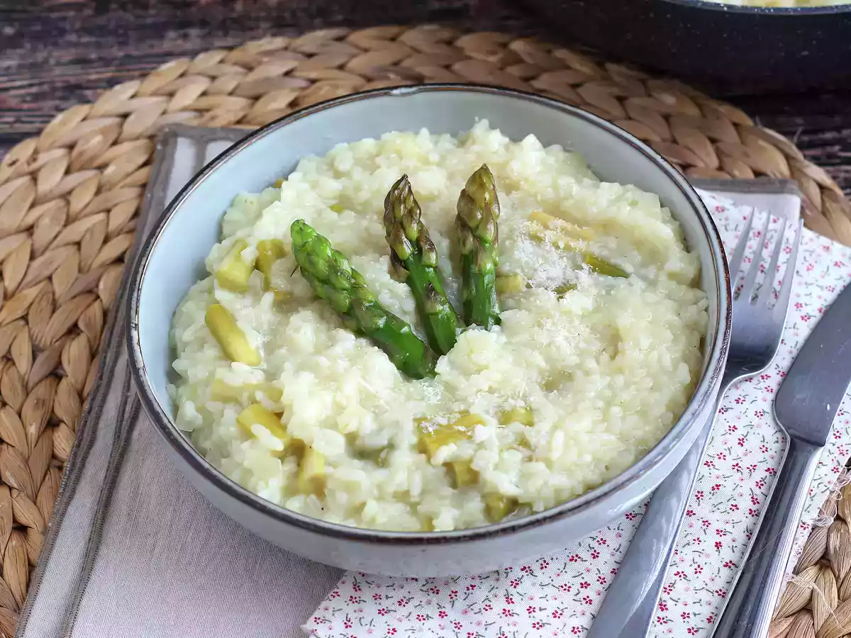 Risotto z zielonymi szparagami i parmezanem - zdjęcie 3