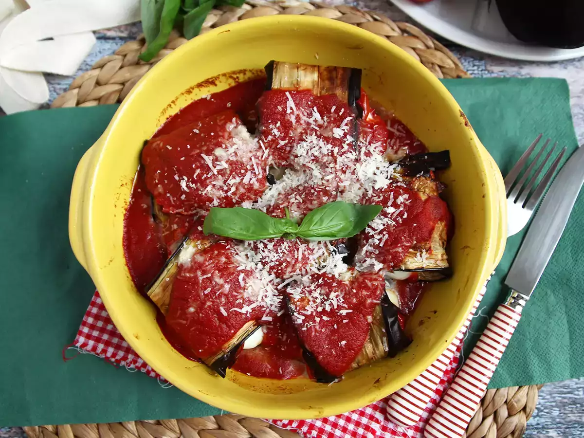 Roladki z bakłażana alla parmigiana - zdjęcie 3