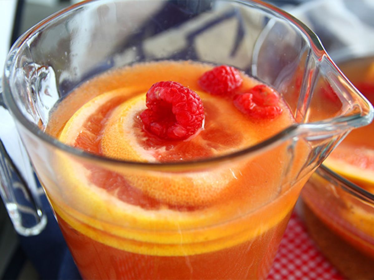Różowa sangria z różowym winem - zdjęcie 4