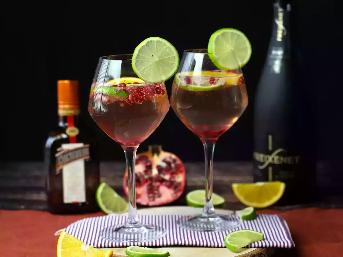 Sangria musująca: orzeźwiająca gwiazda świąt - zdjęcie 3