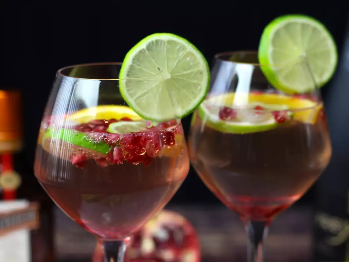 Sangria z winem musującym: orzeźwiająca gwiazda przyjęć - zdjęcie 5