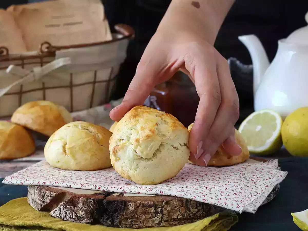 Scones z cytrynową skórką - zdjęcie 2