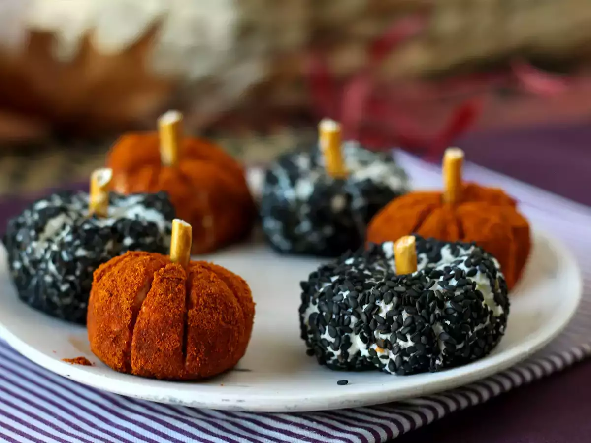 Serowa pasta na Halloween w kształcie dyni – idealna na imprezę! - zdjęcie 6