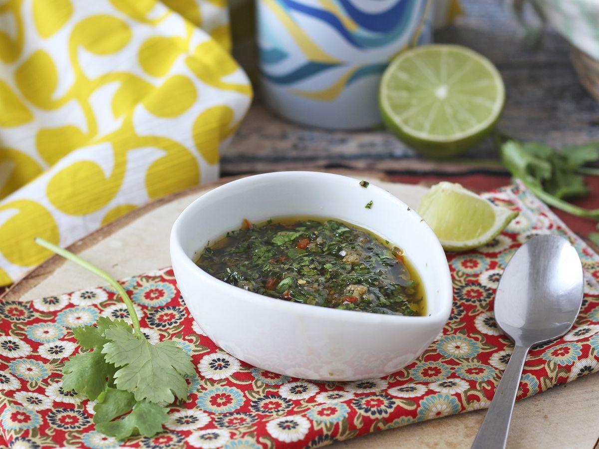 Sos chimichurri: idealny dodatek do asado i grillowania. - zdjęcie 2