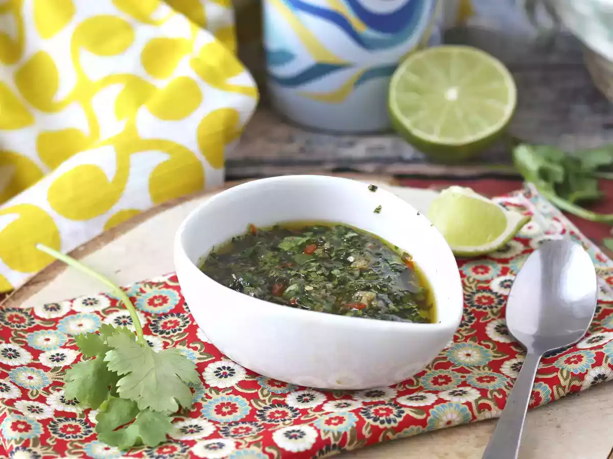 Sos chimichurri: idealny dodatek do asado i grillowania. - zdjęcie 2