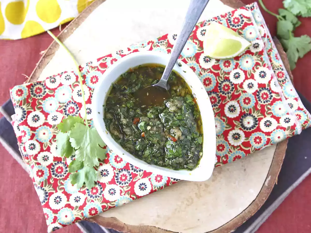 Sos chimichurri: idealny dodatek do asado i grillowania. - zdjęcie 3