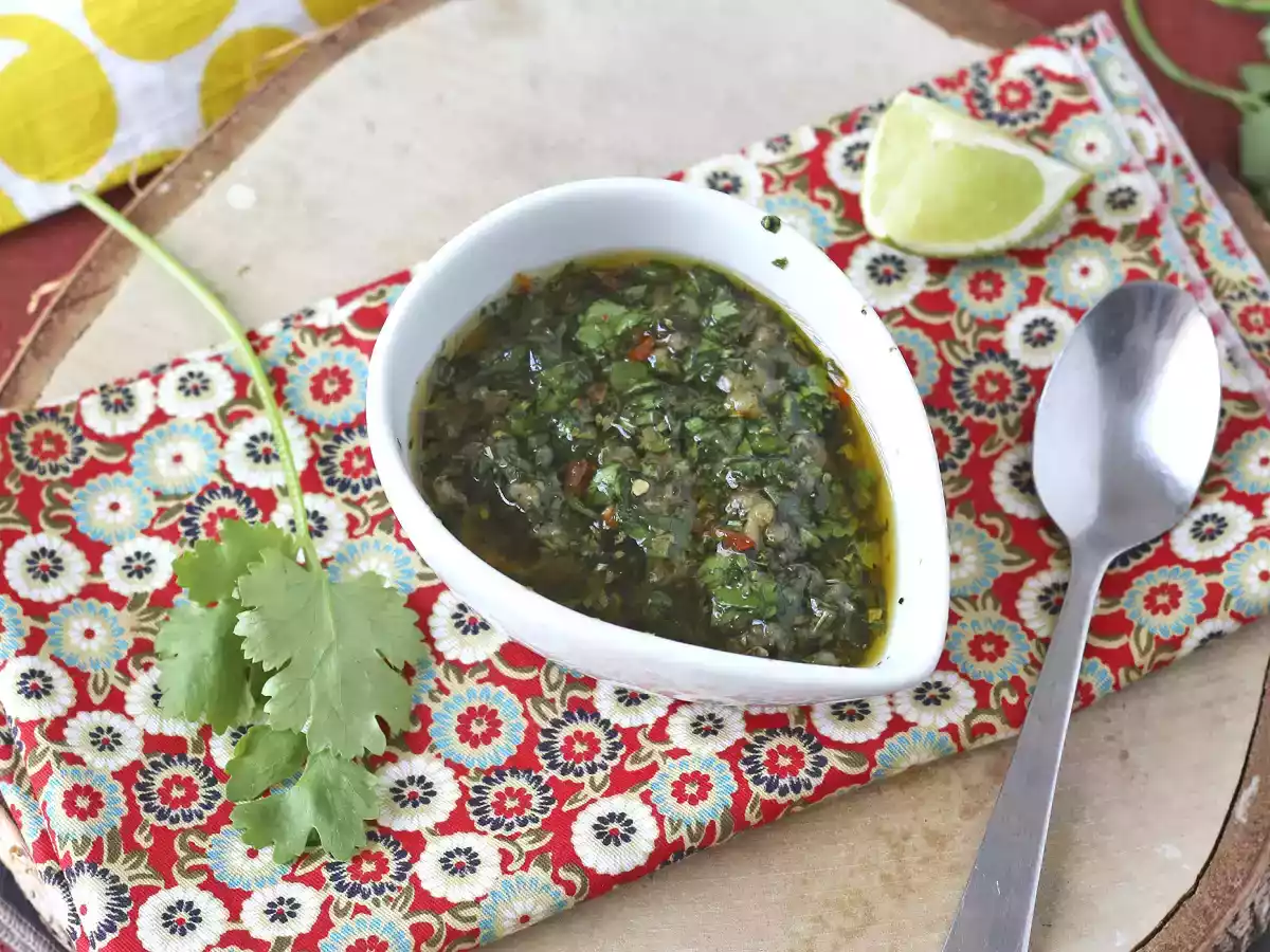 Sos chimichurri: idealny dodatek do asado i grillowania. - zdjęcie 5