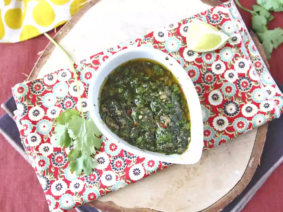 Sos chimichurri: idealny dodatek do asado i grillowania. - zdjęcie 7
