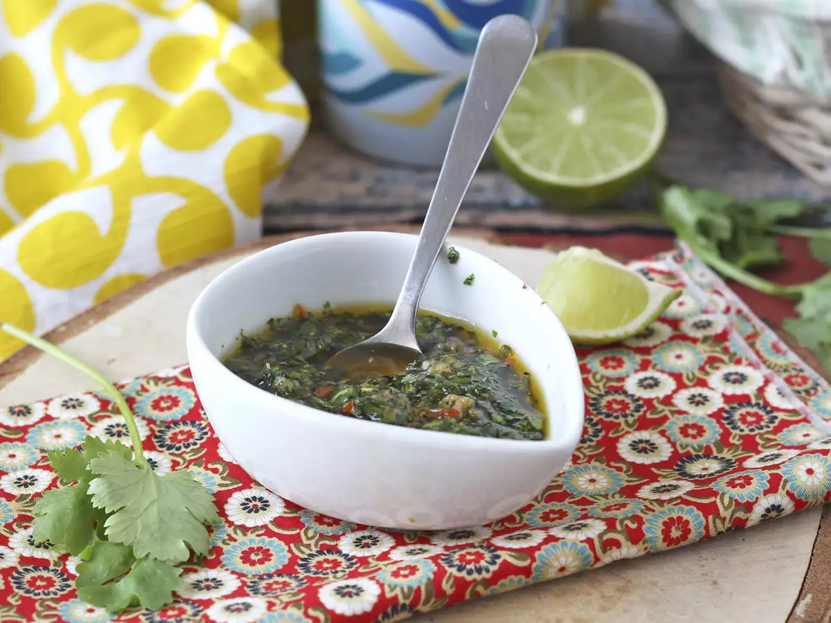 Sos chimichurri – idealny dodatek do grillowanych mięs i potraw z grilla - zdjęcie 4