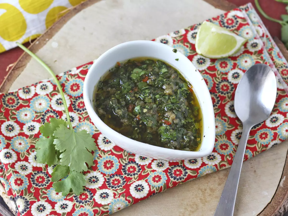 Sos chimichurri – idealny dodatek do grillowanych mięs i potraw z grilla - zdjęcie 5