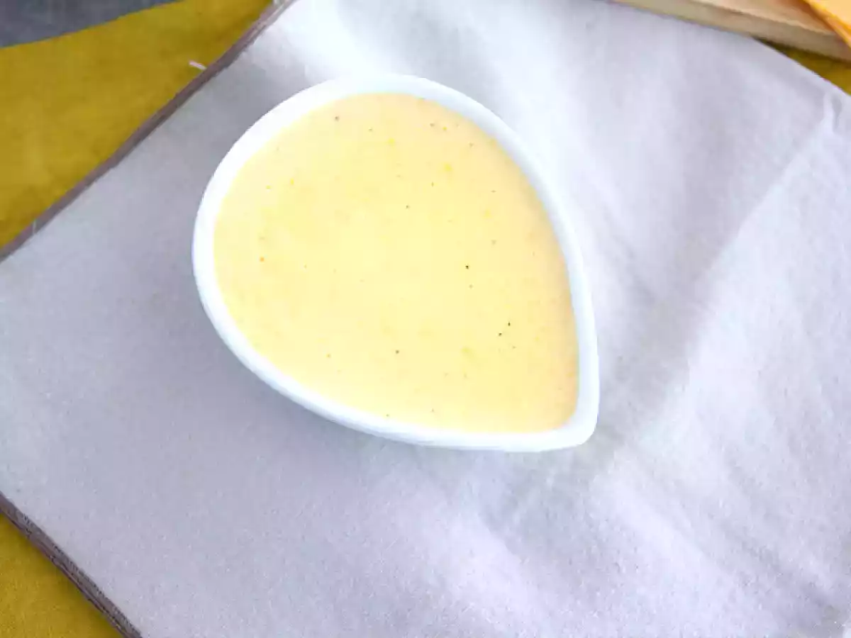 Sos serowy do tacos - zdjęcie 5