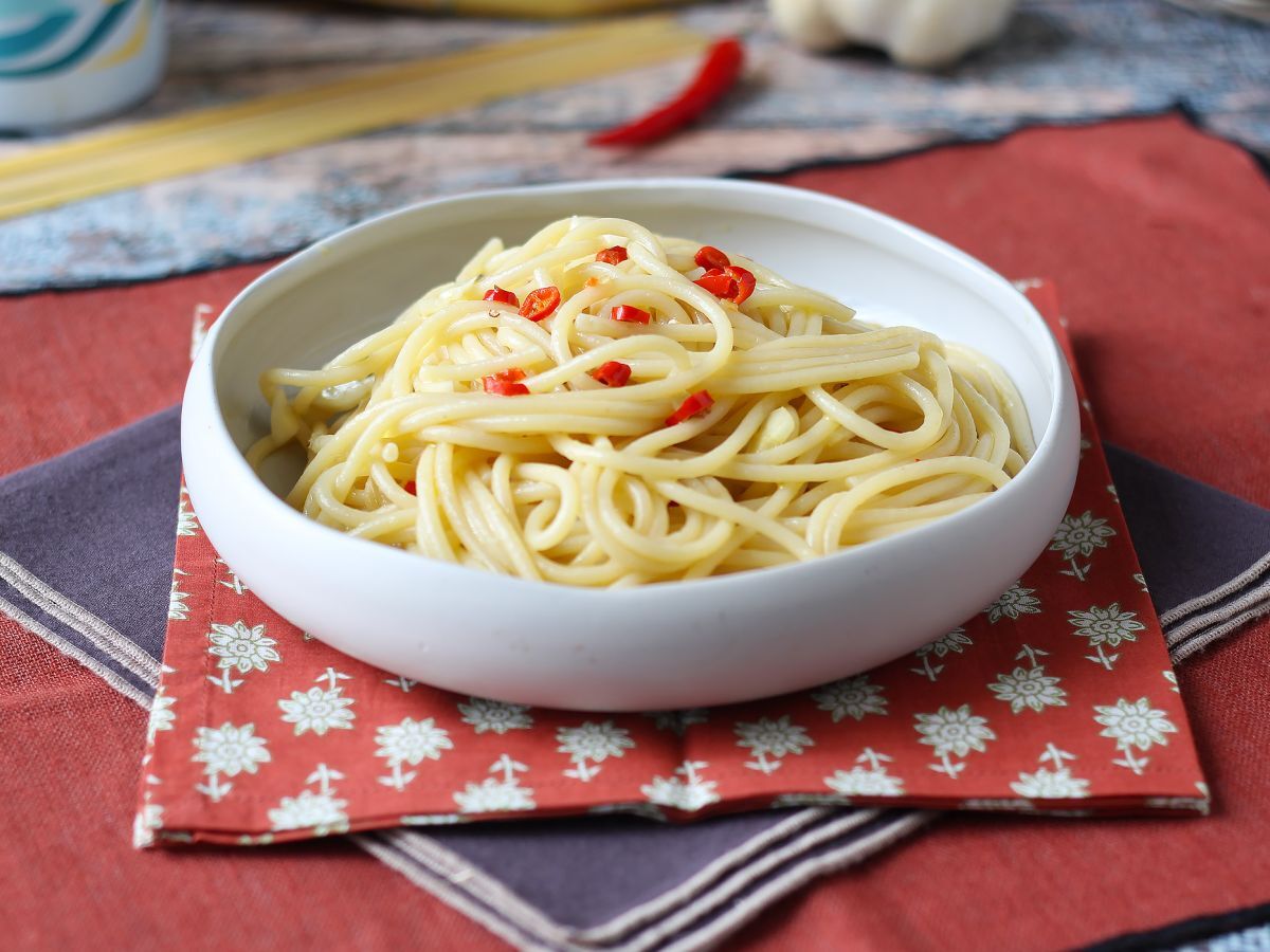 Spaghetti aglio, olio e peperoncino: włoska tradycja na ostatnią chwilę - zdjęcie 2