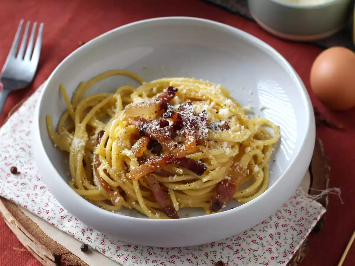 Spaghetti alla carbonara, prawdziwy włoski przepis na carbonarę! - zdjęcie 3
