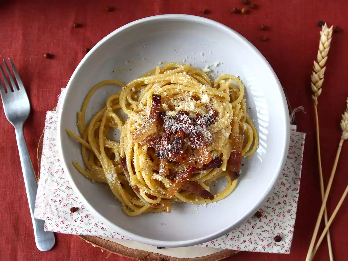 Spaghetti alla carbonara, prawdziwy włoski przepis na carbonarę! - zdjęcie 6